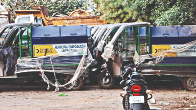 Lying dumped for 8 months, MC’s new e-rickshaws to start road trip with GPS