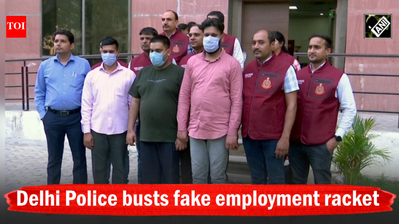 Delhi Police busts fake employment racket