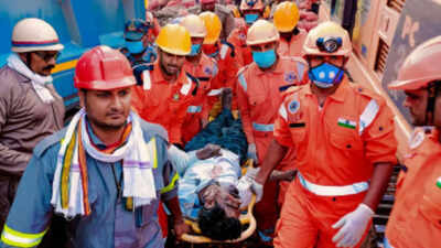 UP cold storage tragedy: Death toll rises to 14; CM Yogi Adityanath ...