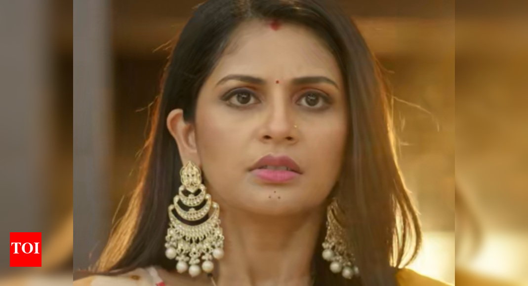 Imlie update, March 17: The Ranas learn Aakash’s truth - Times of India