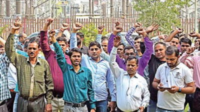 300 strike work in Noida, staff from other depts fill in for them
