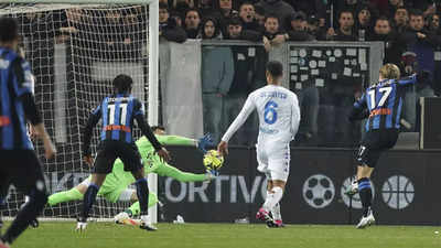 Late Rasmus Hojlund goal earns Atalanta 2-1 win over Empoli