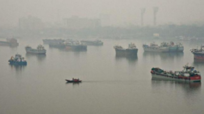 Kolkata continues to get drizzles, Met spies thunderstorms till early next week