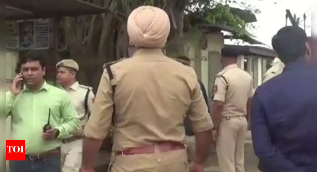 अमृतपाल सिंह के नेतृत्व वाले संगठन के चार सदस्यों को असम के डिब्रूगढ़ लाया गया |  गुवाहाटी समाचार – टाइम्स ऑफ इंडिया