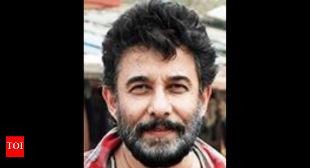Actor Deepak Tijori files Rs 2.6 crore cheating complaint against his ...