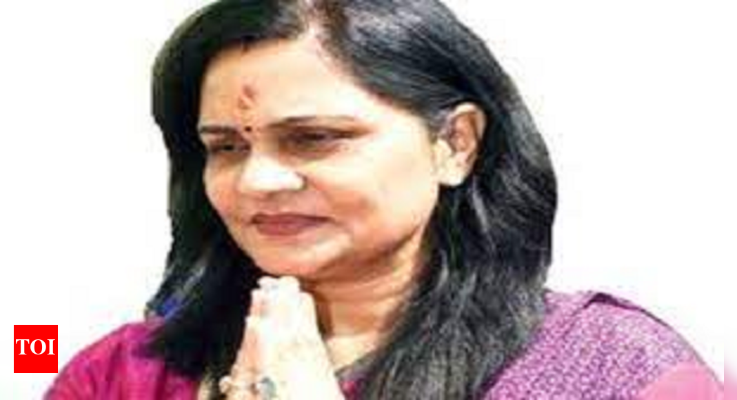 Bjp Mp: Sarpanches Show Black Flags To Bjp Mp In Sirsa | Chandigarh ...