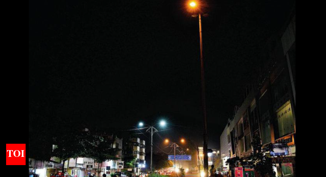 Adgaon Naka Nmc Yet To Act On Complaints Of Defunct Streetlights