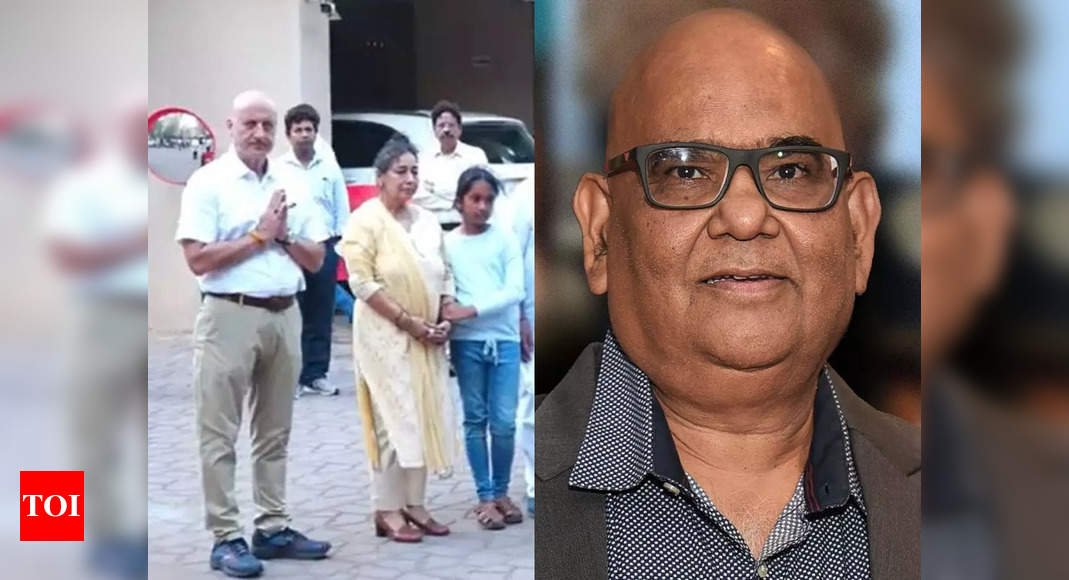 Anupam Kher will hold a ceremony for Satish Kaushik next month, says ‘he should get a dignified exit’ – WATCH – Times of India