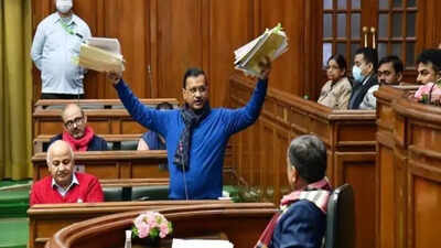 Delhi budget stalled over MHA queries; AAP, LG trade charges