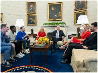 Jason Sudeikis and 'Ted Lasso' actors visit White House to promote mental health; say 'we should all do our best to help take care of each other'