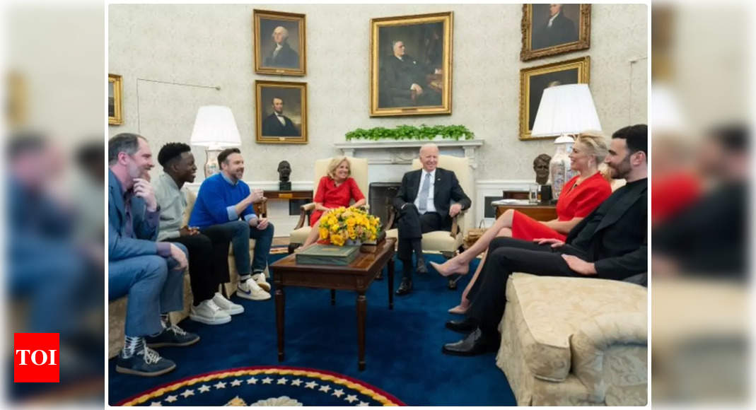 Ted Lasso' cast visits White House, highlights importance of mental health  – The Guilfordian