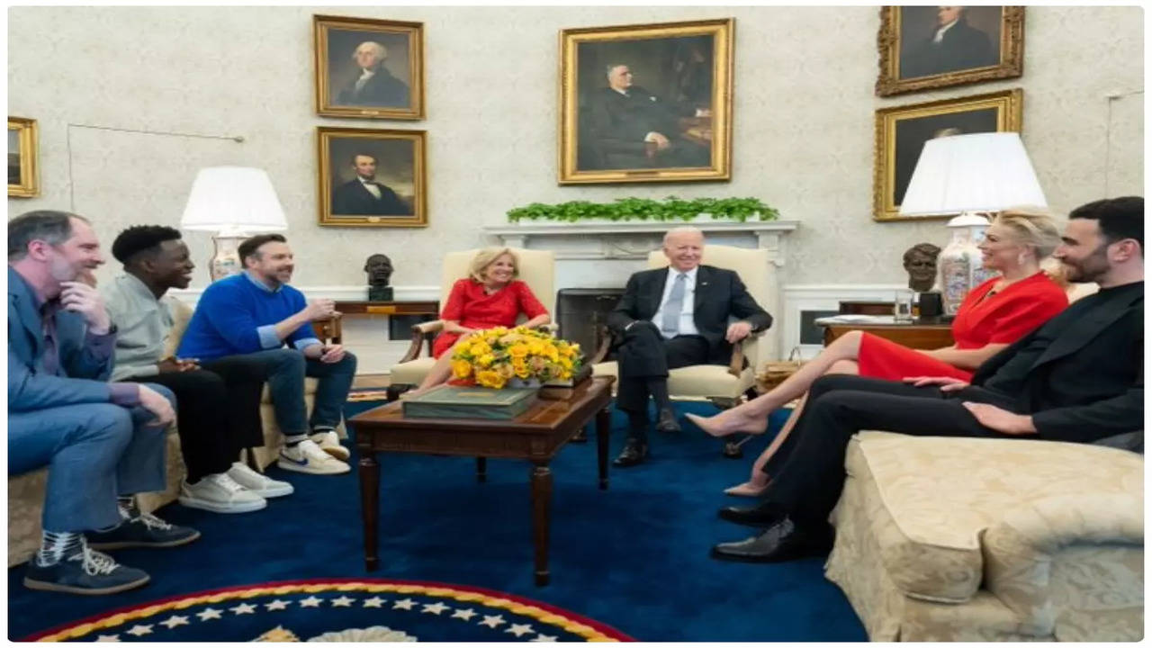 Ted Lasso' cast visits White House, highlights importance of mental health  – The Guilfordian