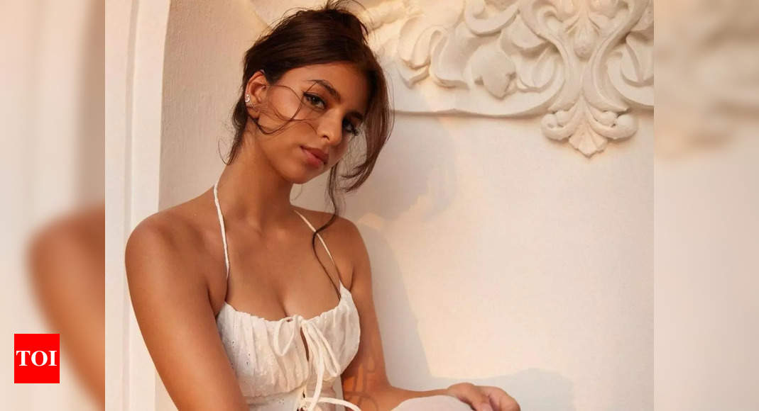 Suhana Khan drops dreamy pictures in white: Ananya Panday, Alanna Panday, Karisma Kapoor react – See inside – Times of India