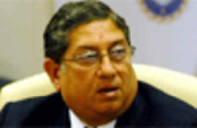Can't blame all IPL lapses on Modi, admits BCCI secretary Srinivasan