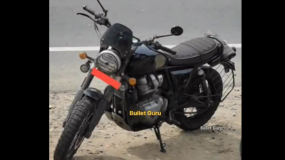 Royal Enfield Scrambler 650 spied undisguised: Dual-purpose tyres, headlight guard & more
