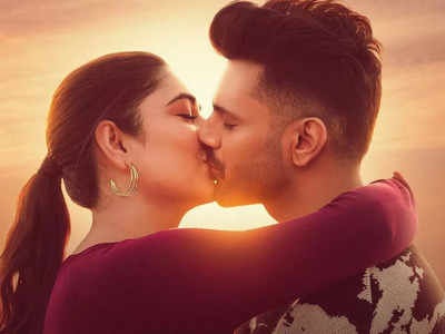 Disha Parmar and Rahul Vaidya indulge in a romantic kiss for their new music video