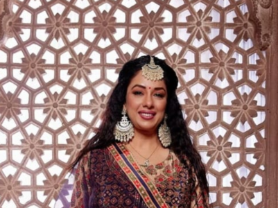 Rupali’s Anupamaa-inspired traditional outfit