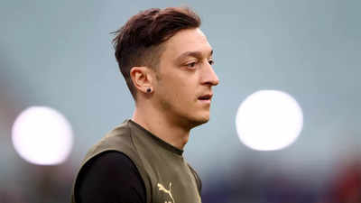 Ex-Germany midfielder Mesut Ozil announces end of playing career