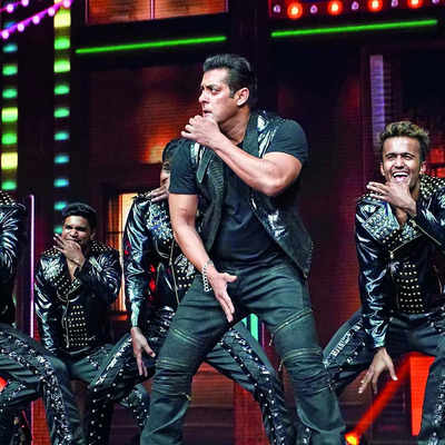 Amidst reports of security concerns... Salman's Kolkata show postponed, not cancelled: organisers