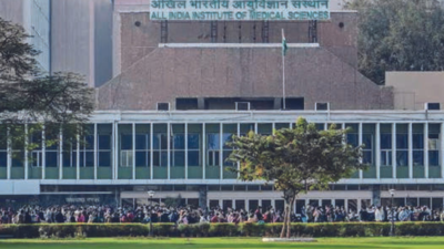 AIIMS Delhi reels under staff shortage with over 1,400 posts lying vacant: RTI