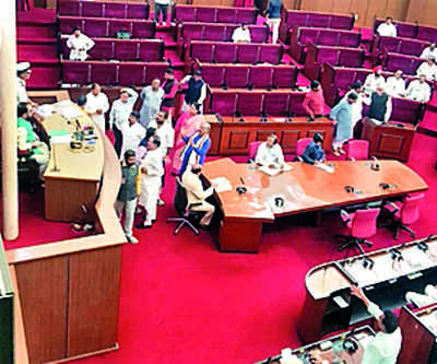 Oppn stalls House over Mahanadi