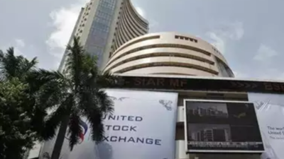 Sensex, Nifty fall nearly 1% amid weak trend in global equities