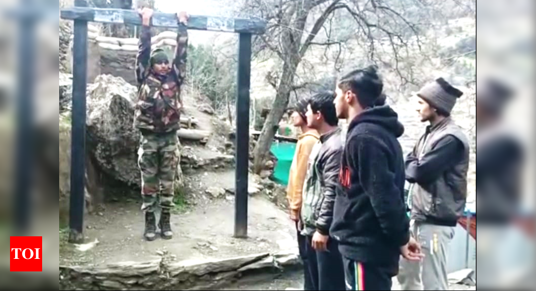 Army educates youth of Kishtwar on ‘How to Join Armed Forces’ – Times of India