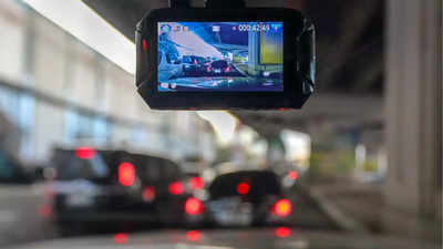 Car Reverse Cameras For A Hassle-Free Parking (May, 2023)