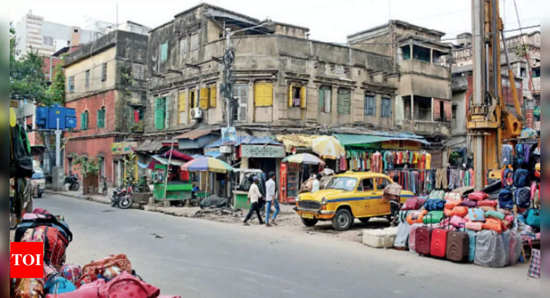 Kolkata: 2-week Blockade For Busy Crossing At Kalighat | Kolkata News ...