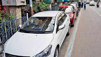 Motorists forced to pay Rs 40/hour to park at key central Kolkata lots