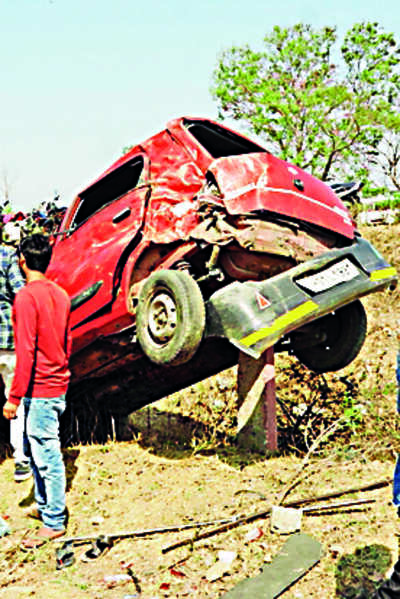 Traffic department mulls steps to rein in accidents on two stretches of roads in Ranchi