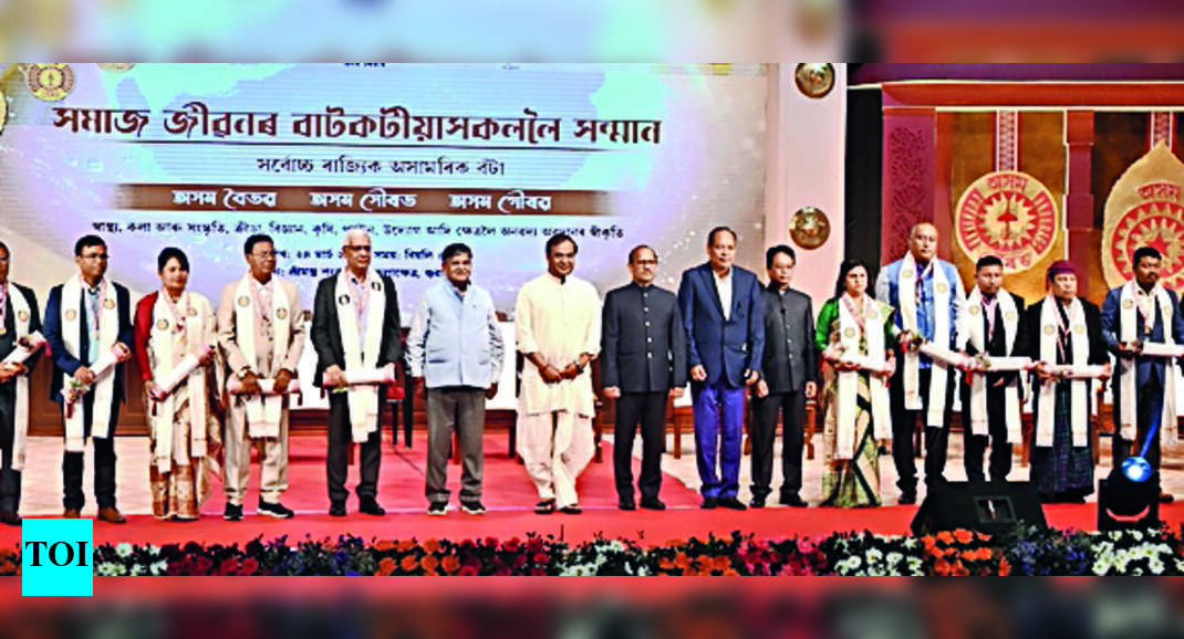 सैकिया: ऑन्कोलॉजिस्ट ने सर्वोच्च नागरिक पुरस्कार प्राप्त किया |  गुवाहाटी समाचार – टाइम्स ऑफ इंडिया