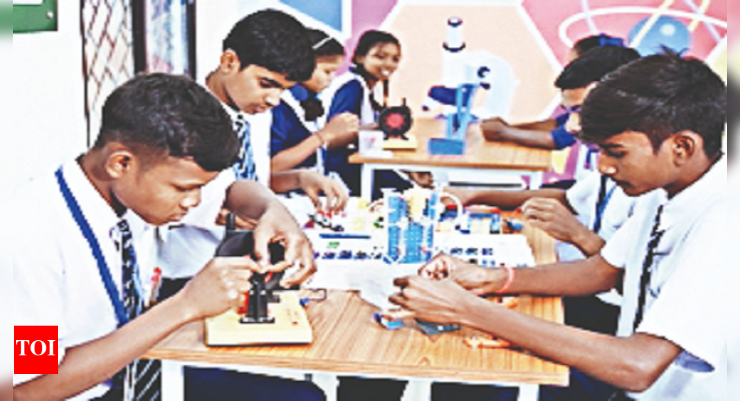 5t Revolutionised State’s School Infra, Says Minister | Bhubaneswar ...