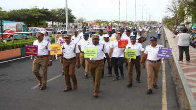 Chennai traffic cops walk to create awareness on varicose veins
