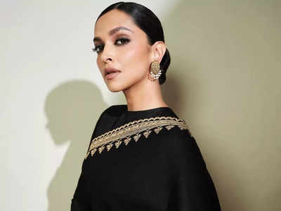 Depika Padukone Xvideos Com - Deepika Padukone drops new photos in a black saree, fans can't stop gushing  over her - Pics inside | Hindi Movie News - Times of India