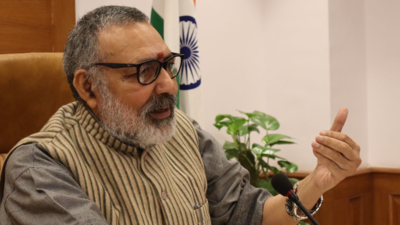 Union minister Giriraj Singh, 22 others acquitted by Bihar court in 9-year-old rail blockade case