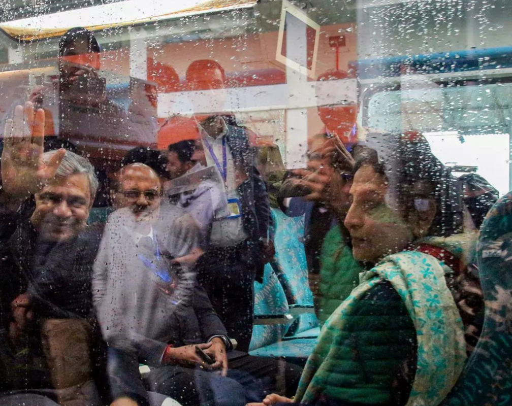 
J&K: Ashwini Vaishnaw inspects Budgam-Baramulla train, takes feedback from passengers
