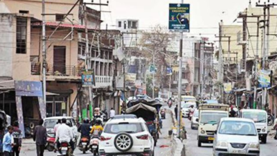 Traders claim shifting process of Arhat Bazaar 'too slow'