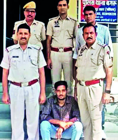Online arms trafficking racket busted, teen held