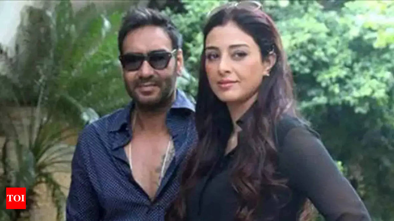 Auron Mein Kahan Dum Tha: Tabu Wraps Shooting for Her Film with