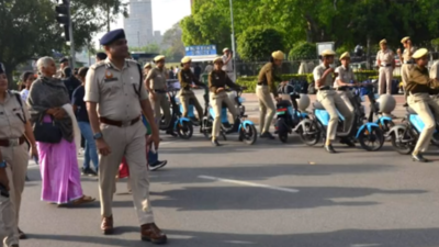 Sustainable mobility in focus: Delhi Traffic Police holds Raahgiri event at Connaught Place