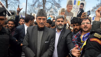 This isn't good for democracy, says Ghulam Nabi Azad on Rahul Gandhi's disqualification