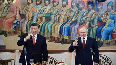 Putin says there's no Russia-China military alliance