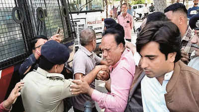 'Sankalp Satyagrah': Congress leaders detained, released in Ahmedabad