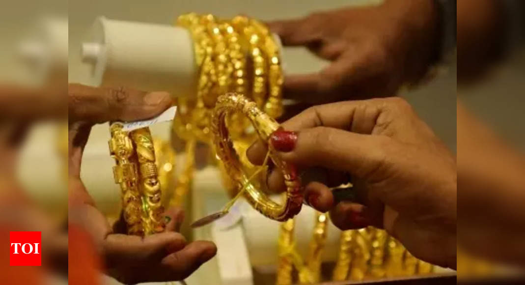 Buyers in ‘wait and watch’ mode as gold prices reach all-time high in India – Times of India