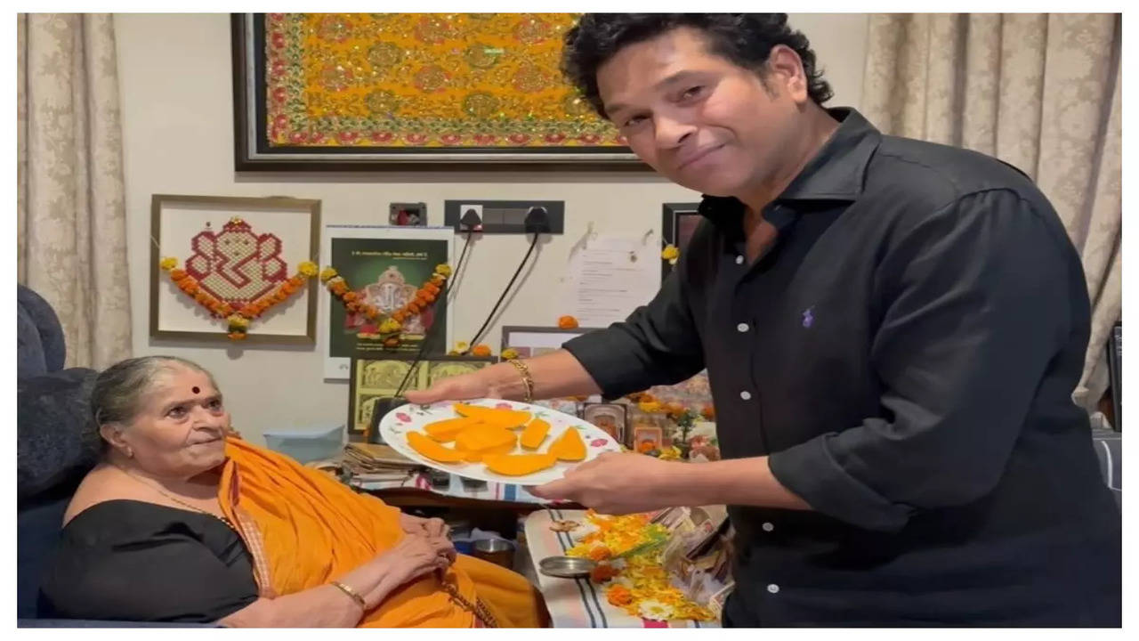 Sachin Tendulkar Xxx - Watch: Sachin Tendulkar treats his mom with this special summer fruit -  Times of India