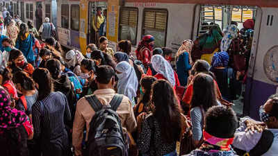 CSMT end staircase of platform 9-10 at Thane station to be shut for repairs