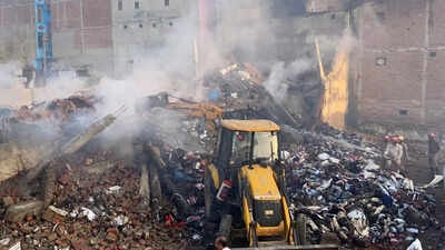 Building collapses in southeast Delhi's Badarpur after fire breaks out in warehouse