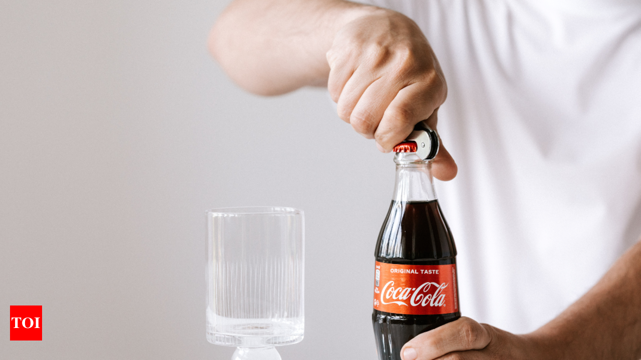 Shocking Drinking Coke and Pepsi may improve men s sexual health