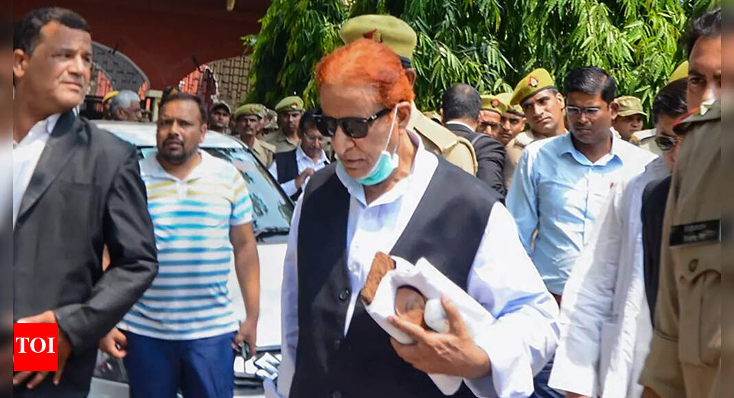 Azam Khan records statement in Rampur court over 2019 case of dispute with neighbour